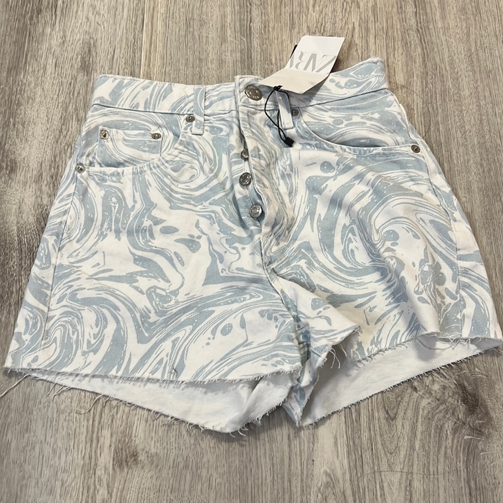 blue and white swirl shorts from zara